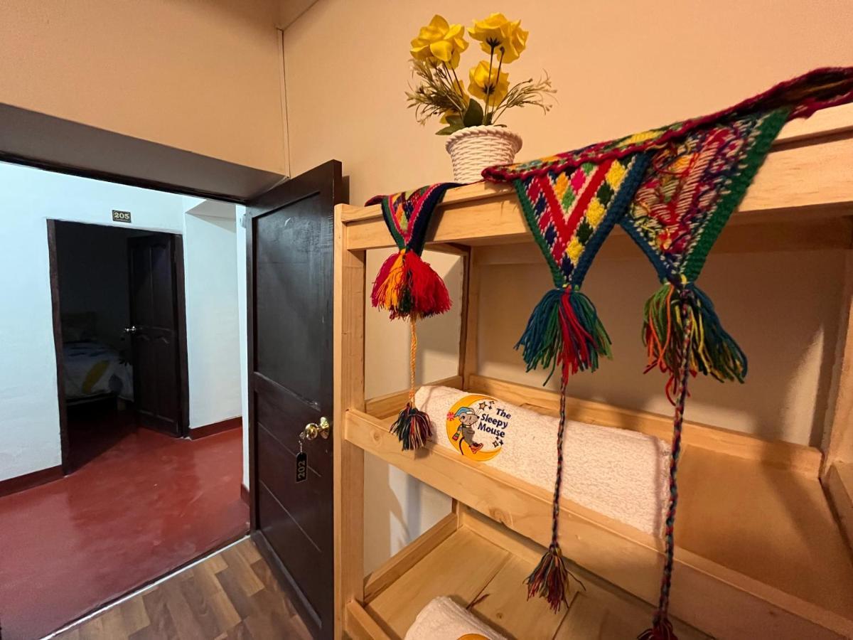 The Sleepy Mouse Hostel Cusco Exterior photo